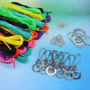 Fun-Weevz 420 FT Gimp String Kit with 20 Rings and 20 Clasps